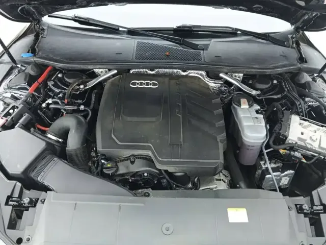 Audi A7L — Фото автомобиля 10