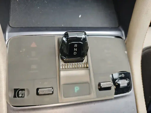 BYD Song PLUS — Фото автомобиля 15