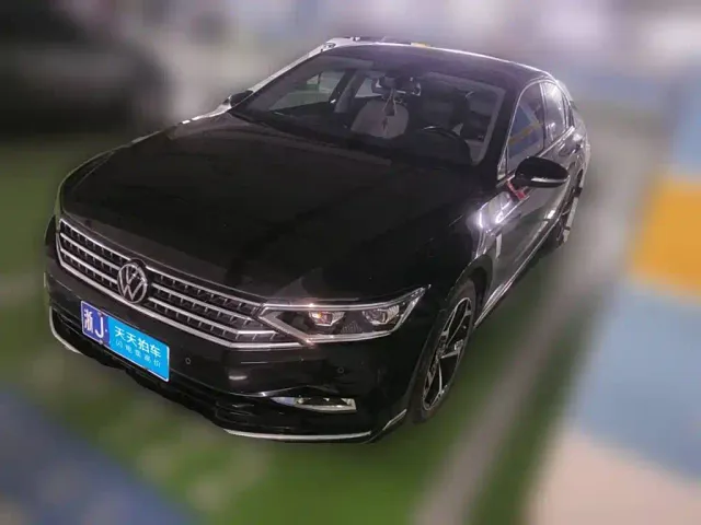Фотография автомобиля — Volkswagen Magotan