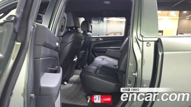 KG_Mobility_Ssangyong Rexton Новый Rexton Sport Khan Дизель 2.2 4WD — Фото автомобиля 26