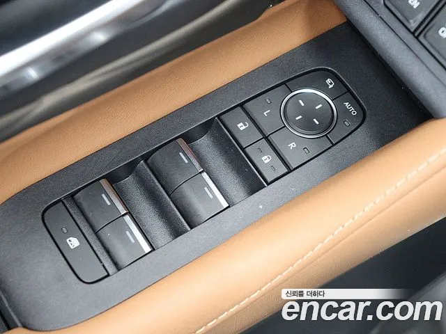 Toyota Alphard — Фото автомобиля 11