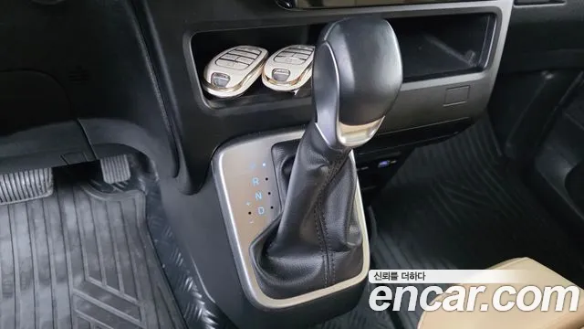 Hyundai Staria — Фото автомобиля 12