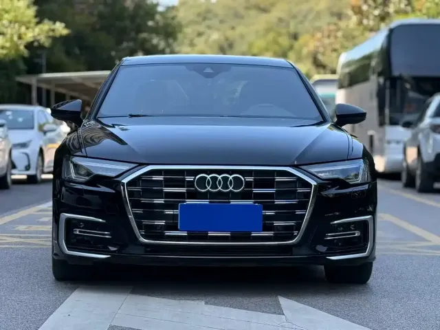 Audi A6L — Фото автомобиля 2
