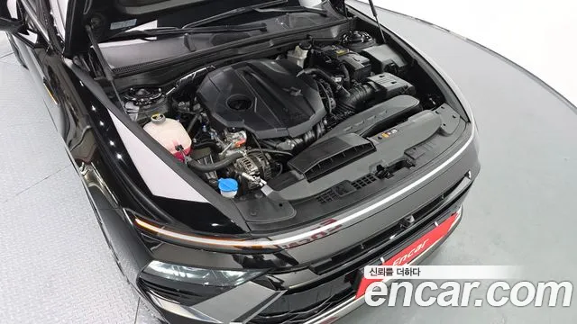 Hyundai Sonata — Фото автомобиля 9