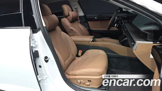 Hyundai Grandeur GN7 — Фото автомобиля 17