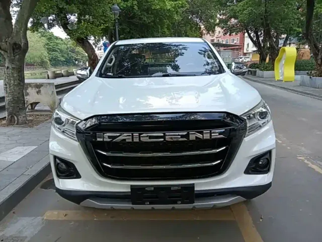 Changan Kaicheng F70 — Фото автомобиля 2