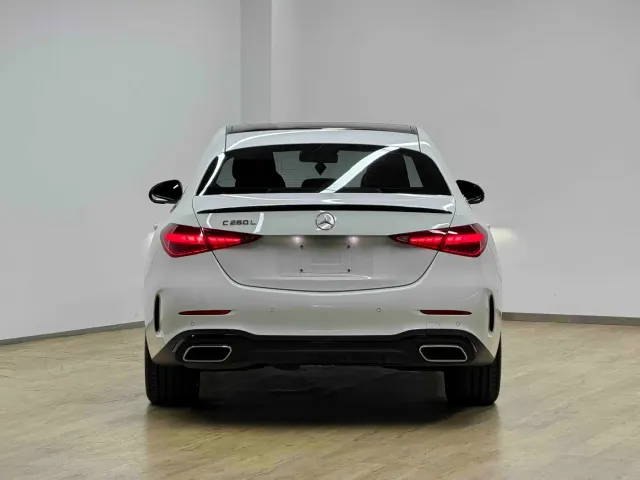 Mercedes-Benz C-Class — Фото автомобиля 27