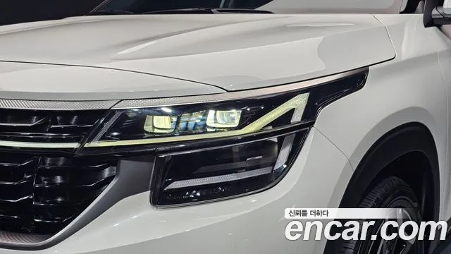 Kia Seltos — Фото автомобиля 7