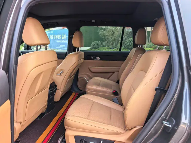 Li Auto Li ONE 2021 Extended Range 6-Seater — Фото автомобиля 6