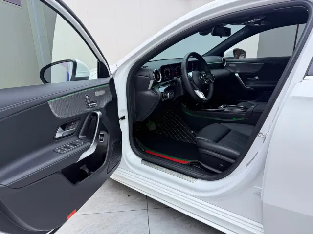 Mercedes-Benz A-Class — Фото автомобиля 7