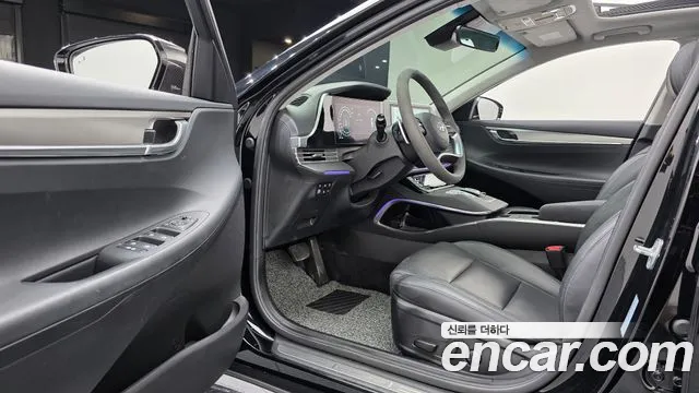 Hyundai Grandeur — Фото автомобиля 10