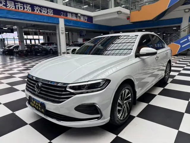 Фотография автомобиля — Volkswagen Lavida