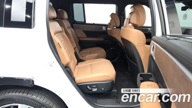Hyundai Santa Fe — Фото автомобиля 17