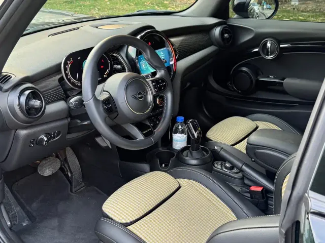 MINI Hatch — Фото автомобиля 6