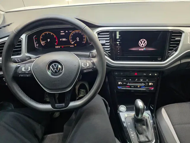 Volkswagen T-Roc — Фото автомобиля 13