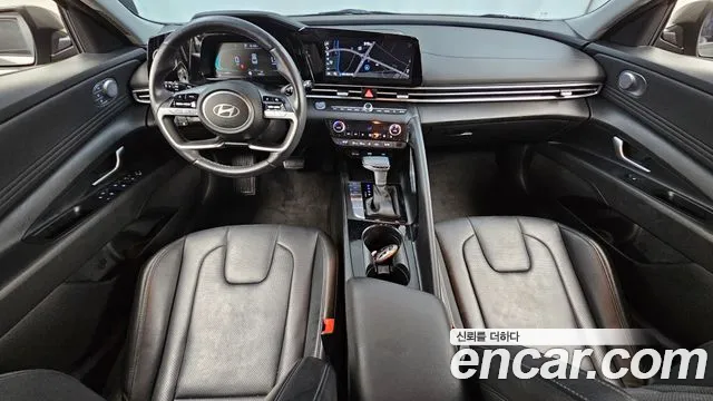 Hyundai Avante CN7 — Фото автомобиля 10