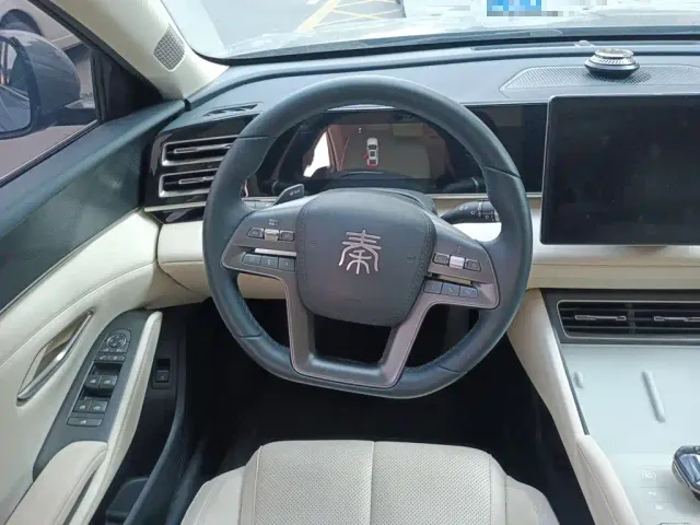 BYD Qin L — Фото автомобиля 6