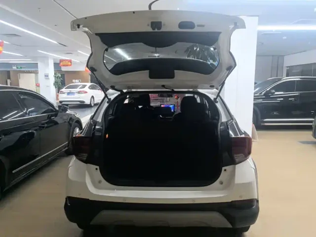 Toyota YARiS L Zhi Xuan — Фото автомобиля 18