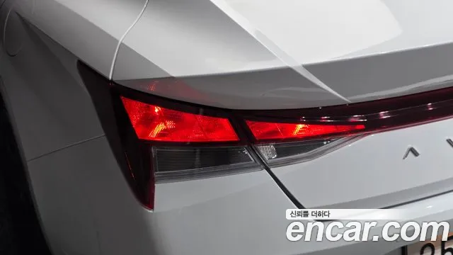 Hyundai Avante CN7 — Фото автомобиля 8