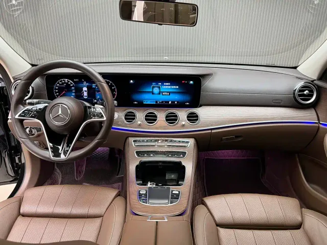 Mercedes-Benz E-Class — Фото автомобиля 7