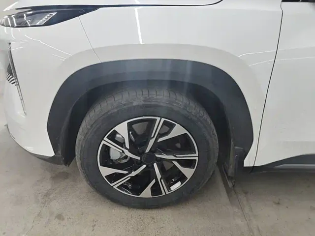 Geely Galaxy L7 — Фото автомобиля 22