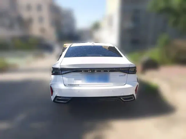Chery Arrizo 8 — Фото автомобиля 3