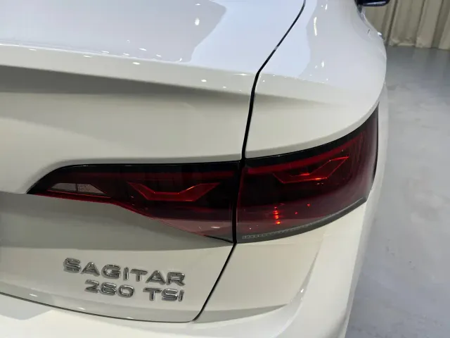 Volkswagen Sagitar — Фото автомобиля 28