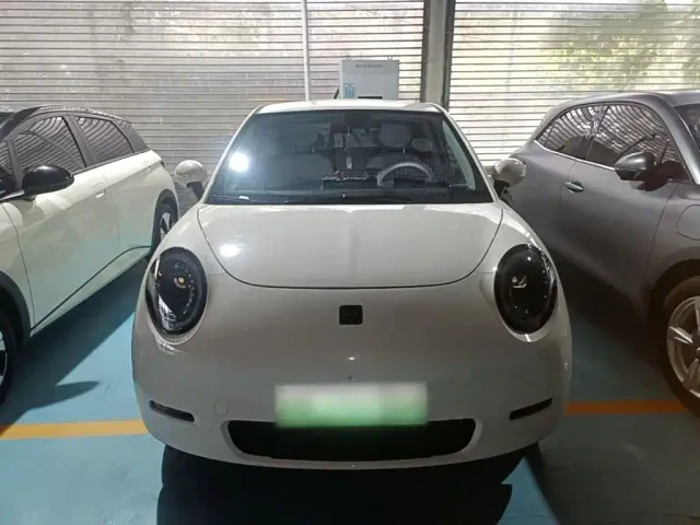 JAC Yiwei 3 — Фото автомобиля 2
