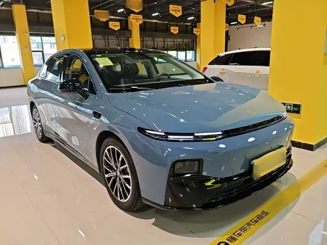 Leapmotor B01 — Фото автомобиля 3