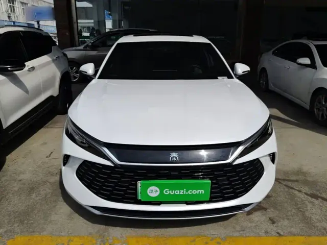 BYD Qin L — Фото автомобиля 2