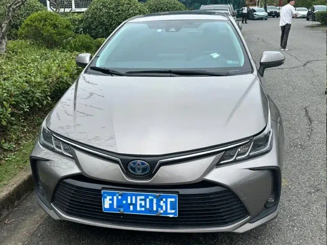 Toyota Corolla — Фото автомобиля 2