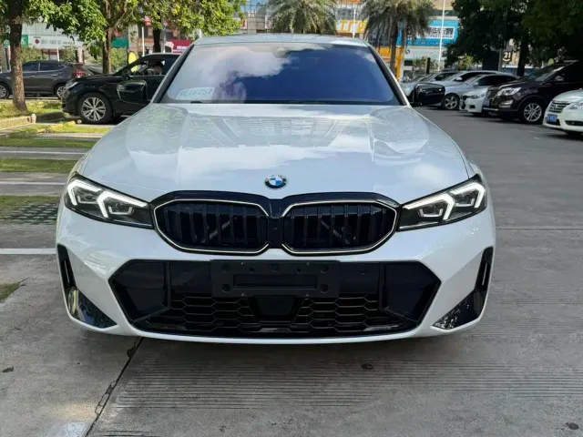 BMW 3 Series — Фото автомобиля 2