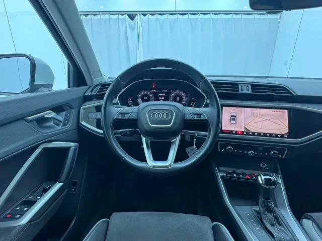 Audi Q3 — Фото автомобиля 17