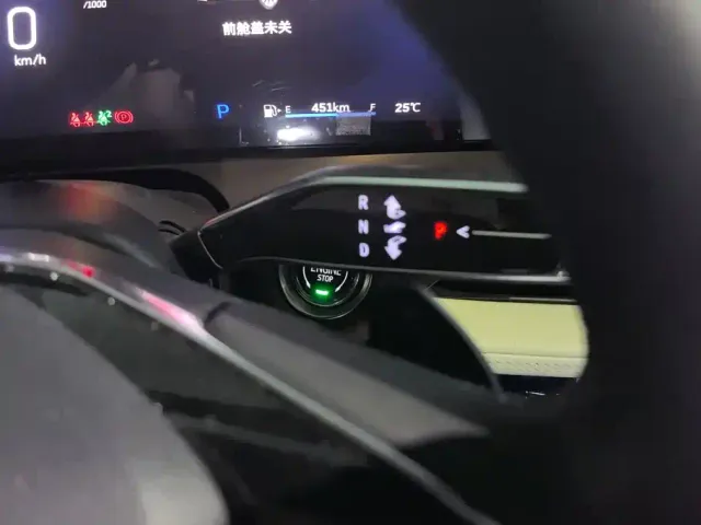 Cadillac GT4 — Фото автомобиля 16