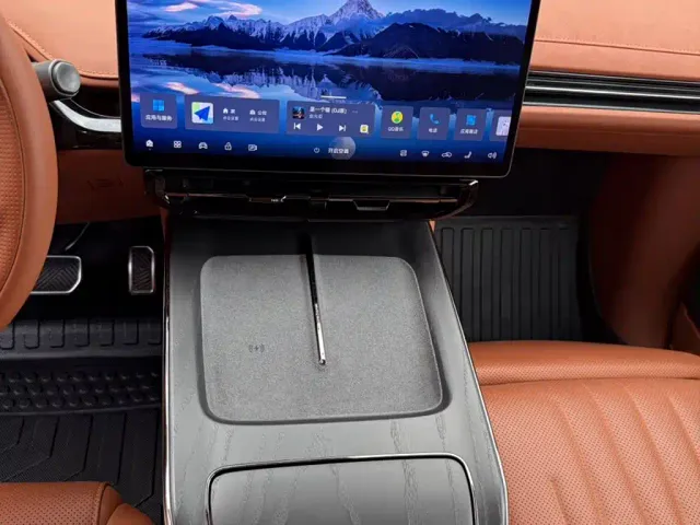 GAC Hyptec HT — Фото автомобиля 15