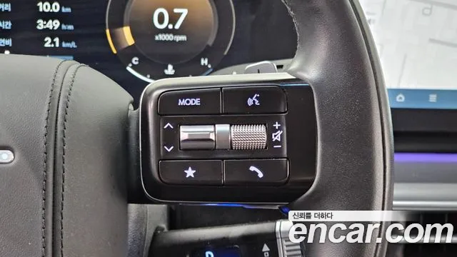 Hyundai Grandeur Grandeur (GN7) 2.5 Бензин 2WD — Фото автомобиля 27