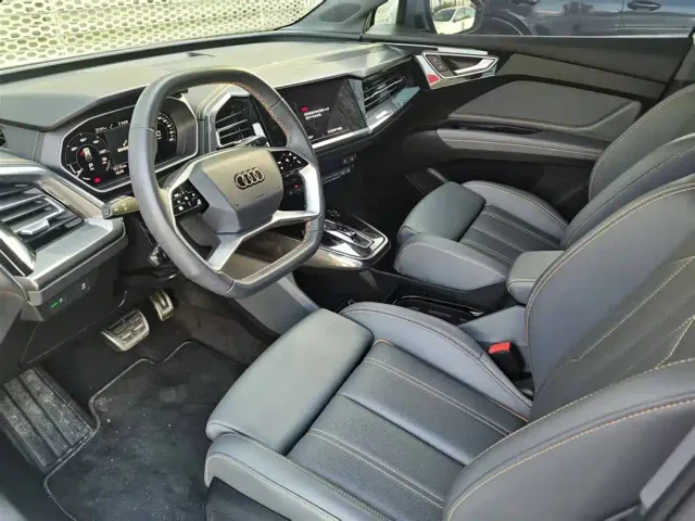 Audi Q4 e-tron — Фото автомобиля 9
