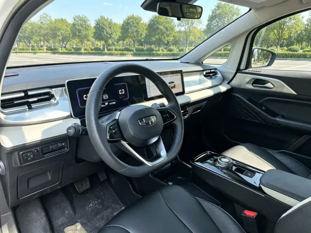 Geely Geometry E Firefly — Фото автомобиля 4