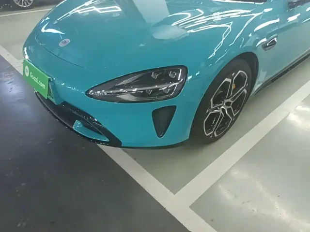 Xiaomi SU7 — Фото автомобиля 23