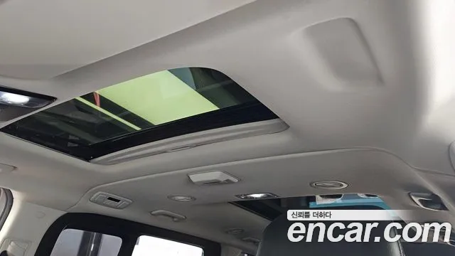Hyundai Staria — Фото автомобиля 23