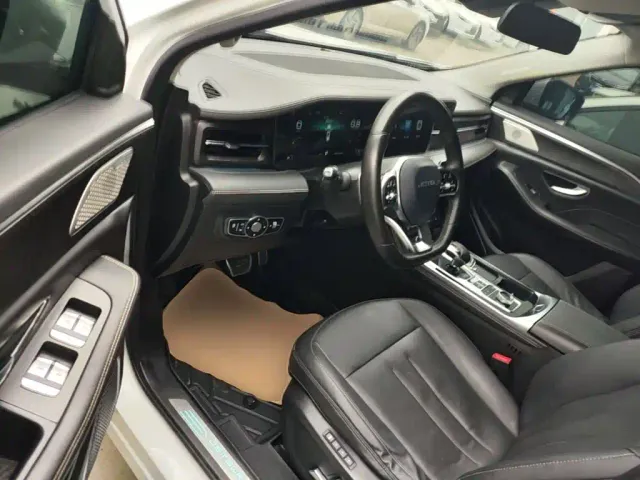 Jetour X90 — Фото автомобиля 15