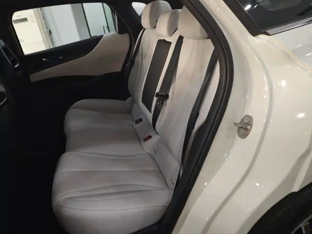 BYD Seal 06 — Фото автомобиля 16