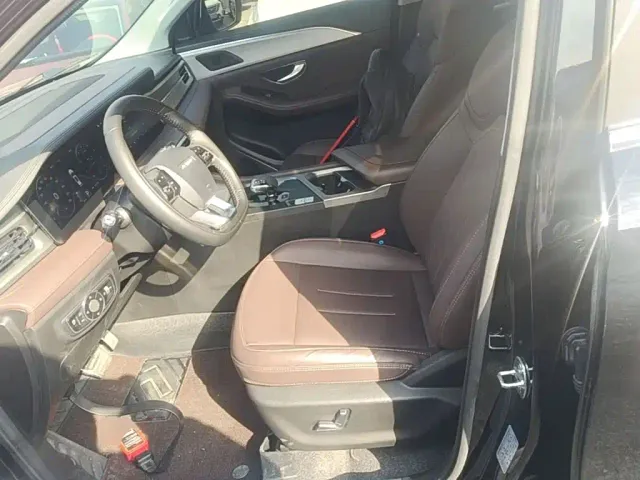 Jetour X90 Plus — Фото автомобиля 10