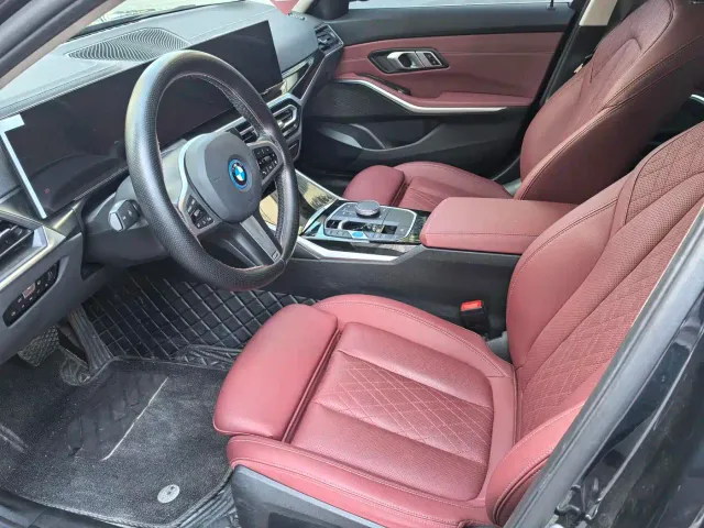 BMW i3 — Фото автомобиля 4