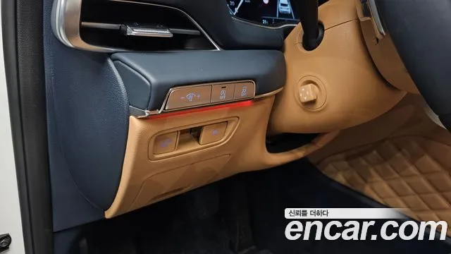 Genesis GV80 — Фото автомобиля 18