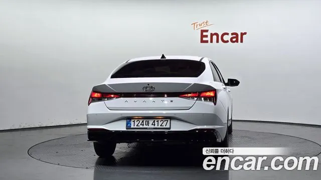 Hyundai AVANTE Avante (CN7) — Фото автомобиля 4