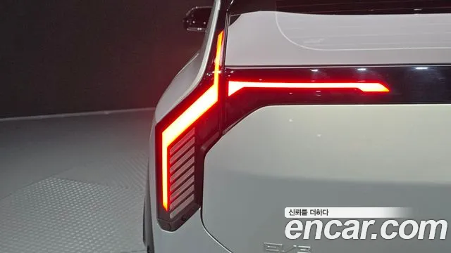Kia EV3 — Фото автомобиля 21
