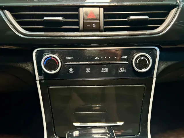 Kia Seltos — Фото автомобиля 18