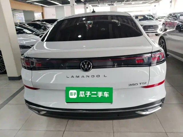 Volkswagen Lamando — Фото автомобиля 3