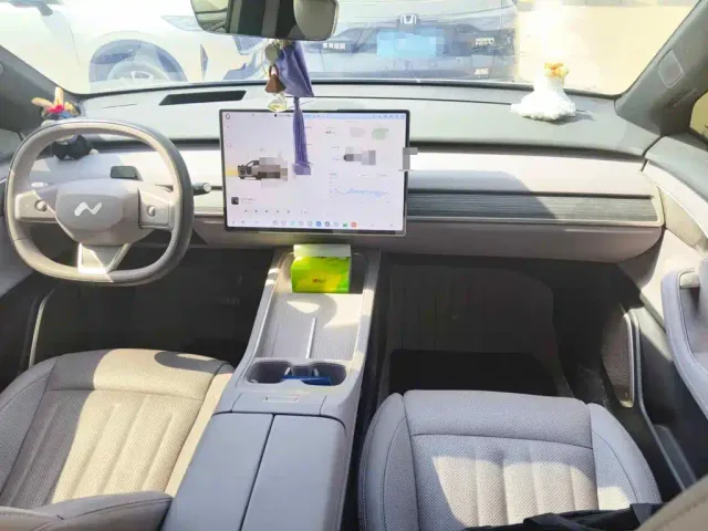 Ledao Ledao L60 2024 60kWh Rear-Wheel Drive — Фото автомобиля 12